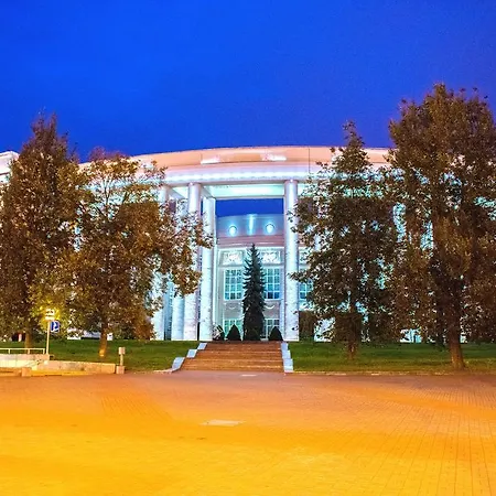 Vip On Prospect Nezavisimosti Apartament *